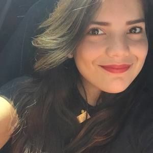 Meet your Posher, Beatriz